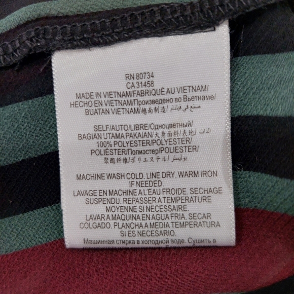 BCBGeneration Striped Sheer Blouse Collared Lightweight Long Sleeve Top Sz S - Picture 7 of 7